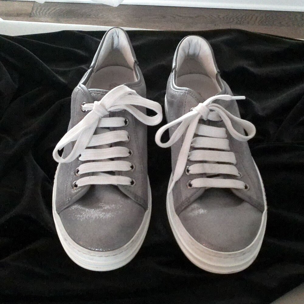 TOD'S Sparkly Silver Leather Original (Pre-Owned)Sneakers Women's 37 1/2 (7 1/2)